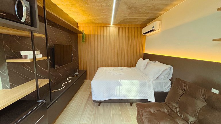Setai Yacht Garden II By Almare Flats