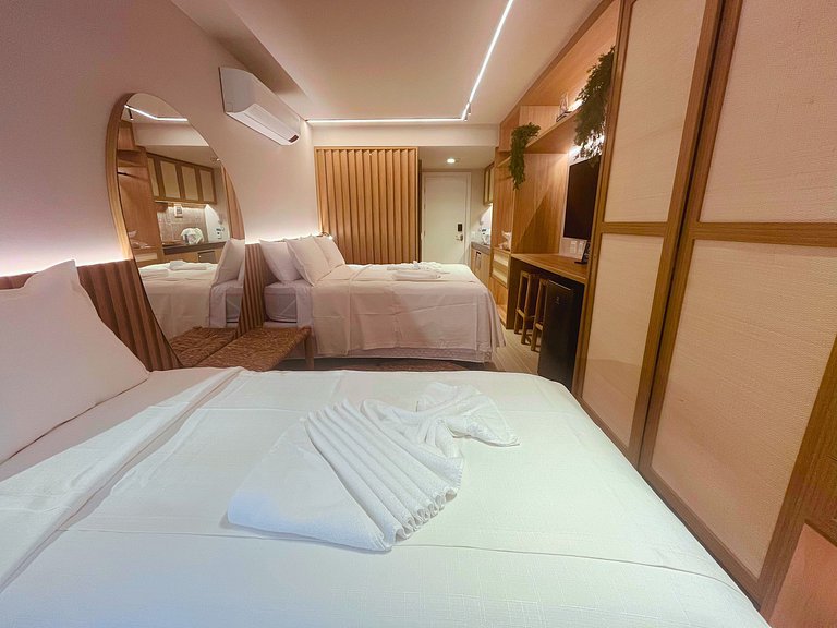 Setai Yacht Luxxor - By Almare Flats