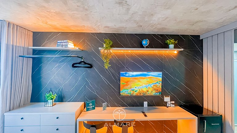 Setai Yacht Studio 2 - By Almare Flats