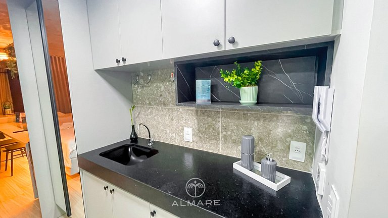 Setai Yacht Studio 2 - By Almare Flats