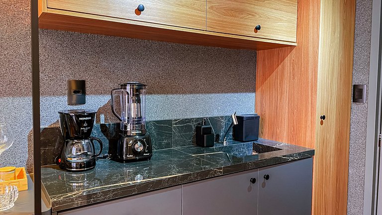 Setai Aquamaris Vista mar Lateral - By Almare