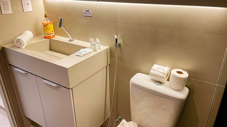 Flat FM20 Cabo Branco Light III - By Almare