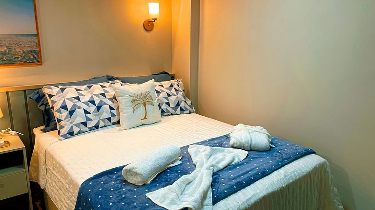 Flat FM20 Cabo Branco Light IV - By Almare