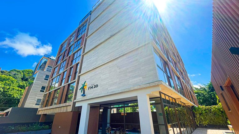 Flat FM20 Cabo Branco Light IV - By Almare