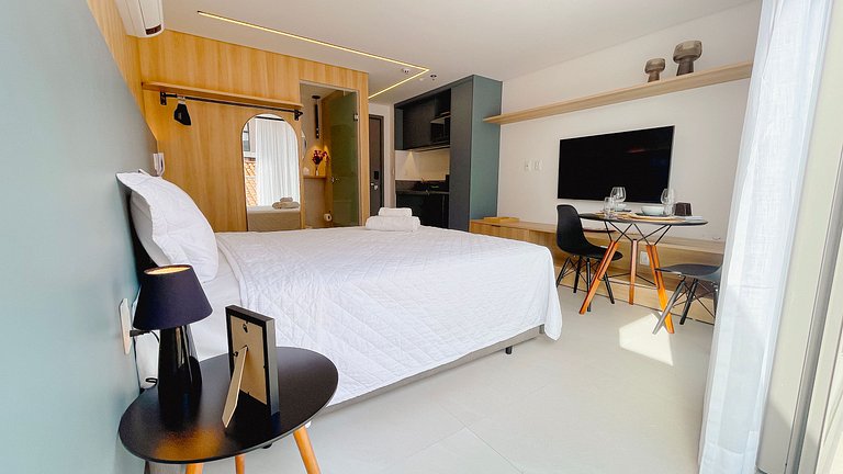 Setai Aquamaris Varanda Lateral II - By Almare