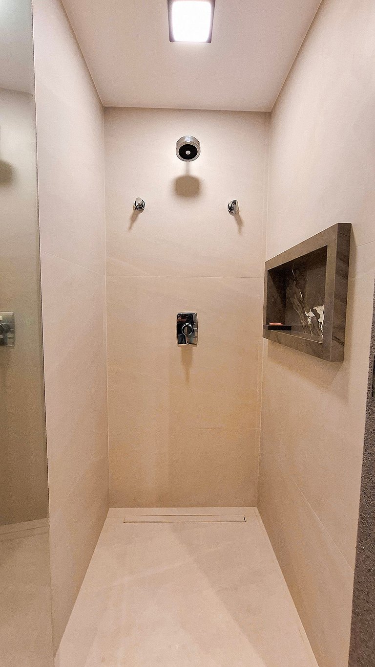 Aquamaris Studio Deluxe - By Almare