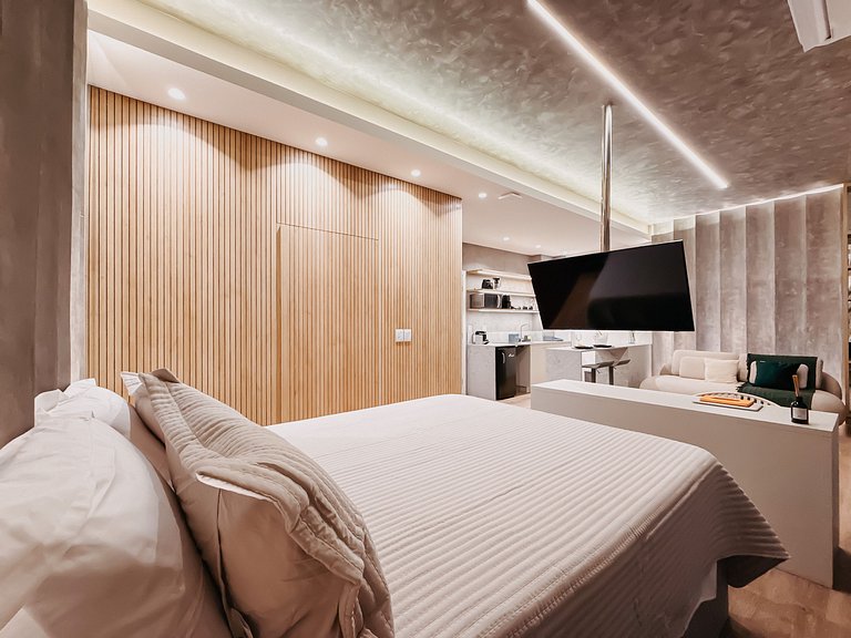 Luxo e conforto c/ banheira ao ar livre