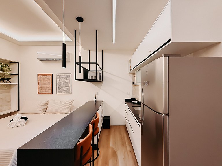Studio moderno para 4 pessoas c/cozinha completa