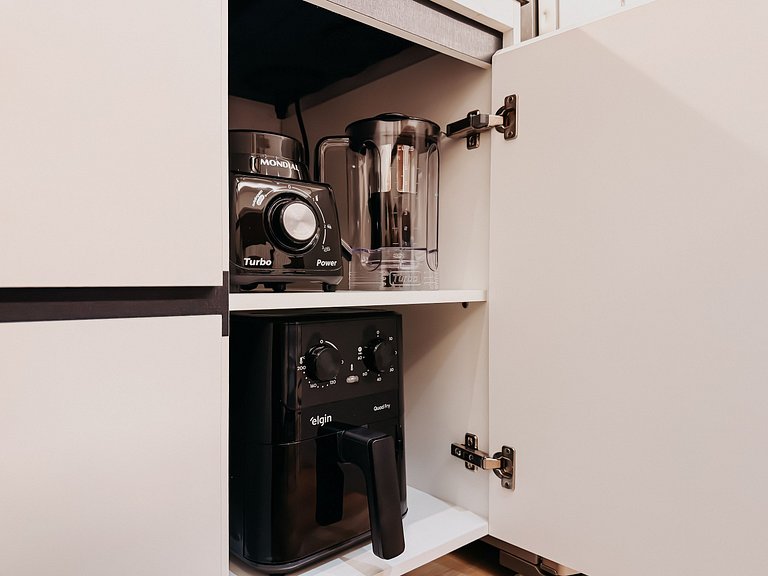 Studio moderno para 4 pessoas c/cozinha completa