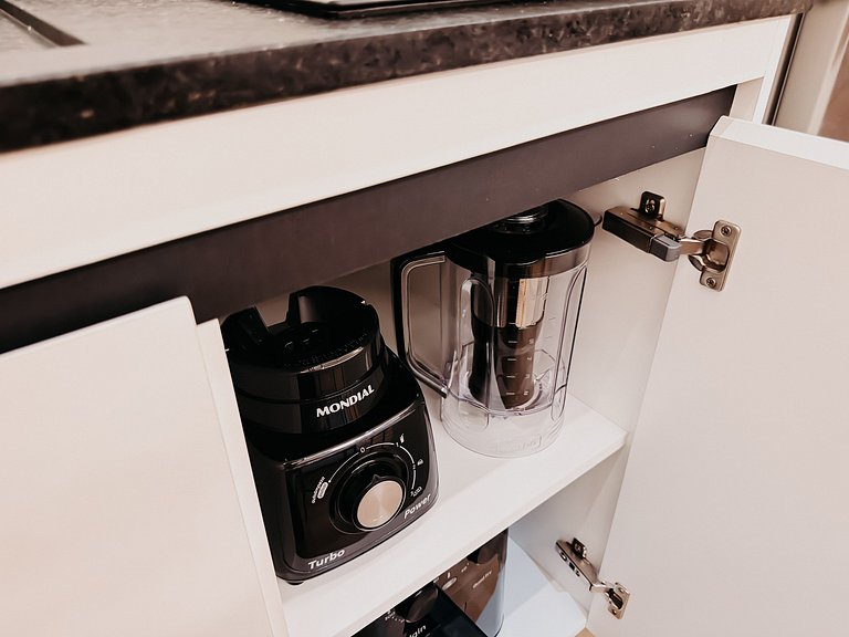 Studio moderno para 4 pessoas c/cozinha completa