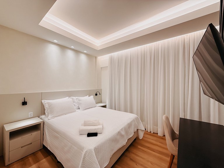 Mondrian Flat com Jardim Privativo