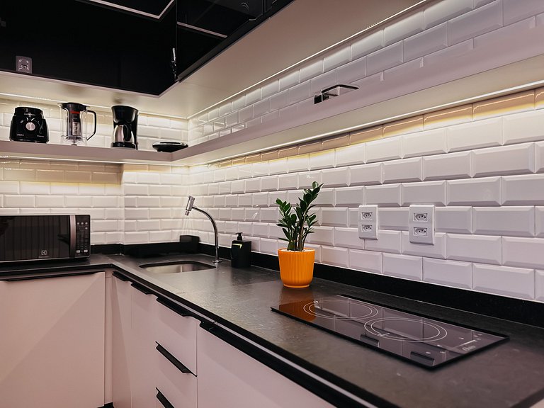 Mondrian Flat com Jardim Privativo