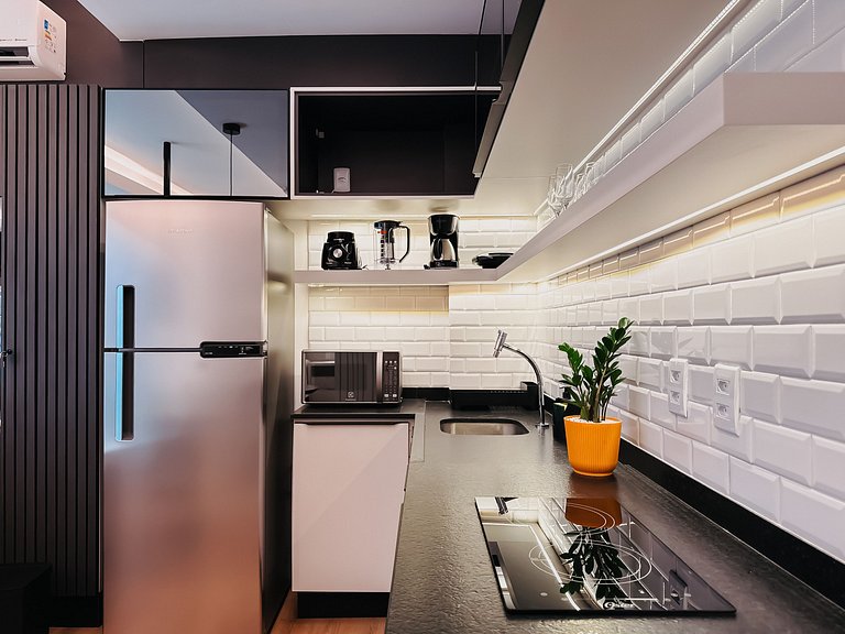 Mondrian Flat com Jardim Privativo