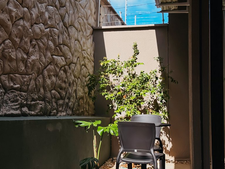 Mondrian Flat com Jardim Privativo