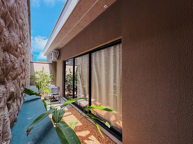 Mondrian Flat com Jardim Privativo