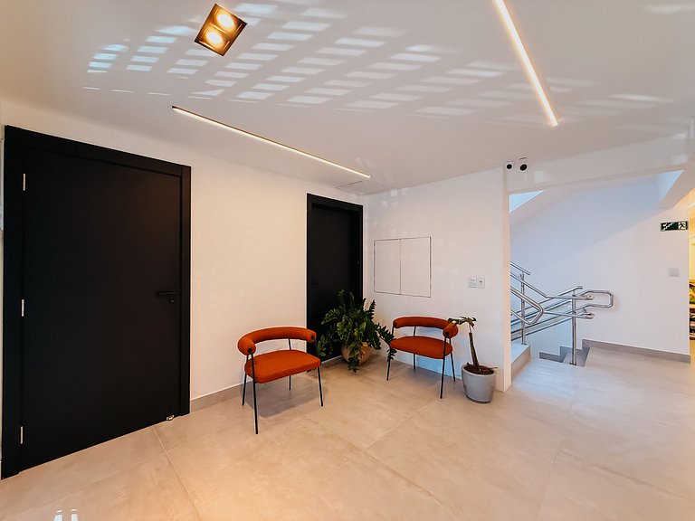 Mondrian Flat com Jardim Privativo