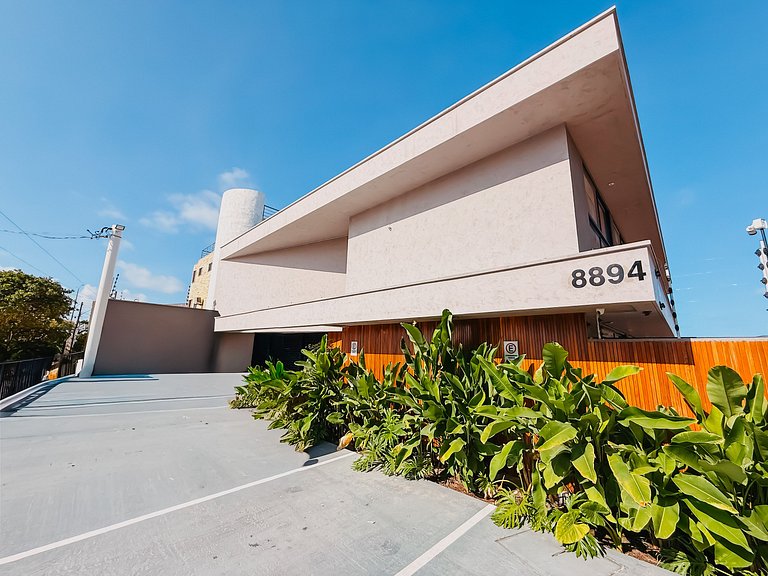Mondrian Flat com Jardim Privativo