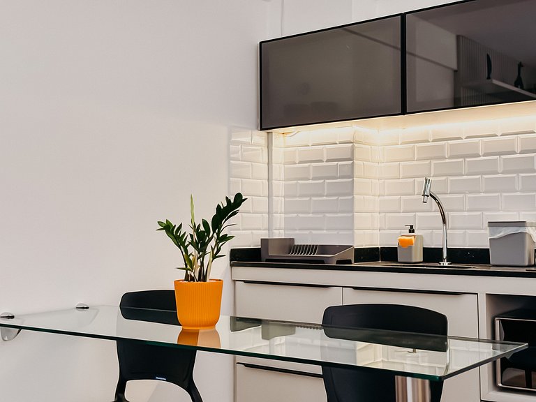 Mondrian Flat Apto 12/ Luxo e Conforto para Casais