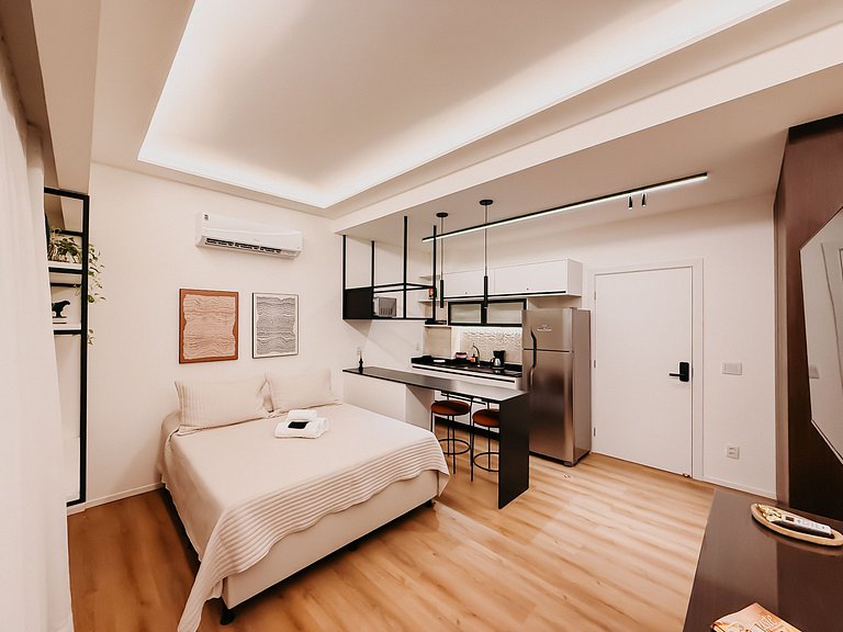 Studio moderno para 4 pessoas c/cozinha completa