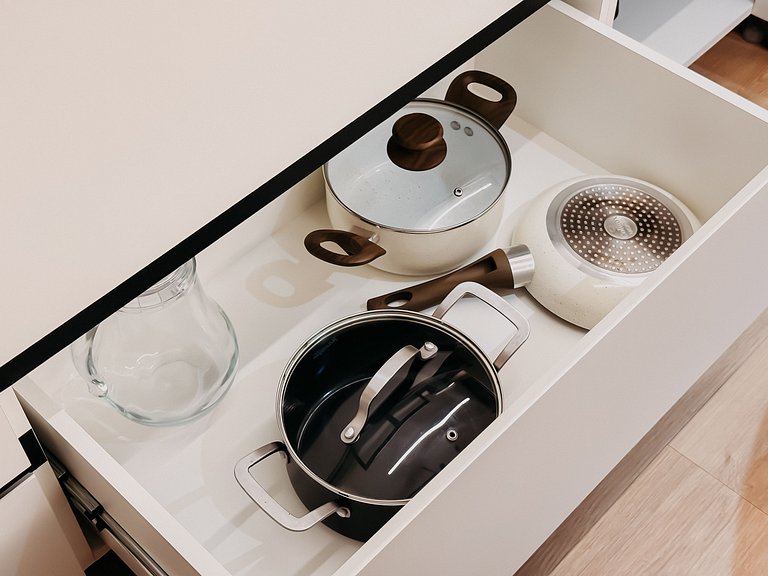 Studio moderno para 4 pessoas c/cozinha completa